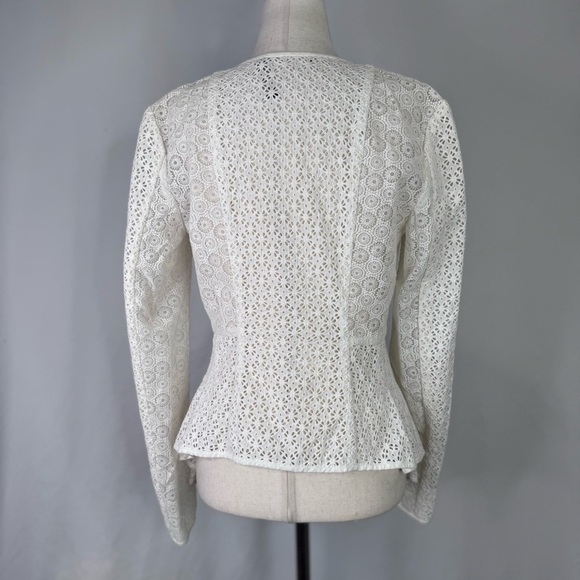 Marchesa Voyage white lace jacket nipped waist handkerchief hem snaps SAMPLE 4 - Picture 5 of 9